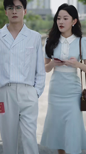 尘缘曲海军风连衣裙夏季新款小香风裙子氛围感中长裙法式收身女装