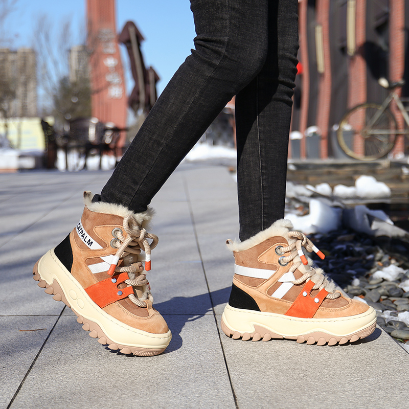 真皮羊毛雪地靴女皮毛一体