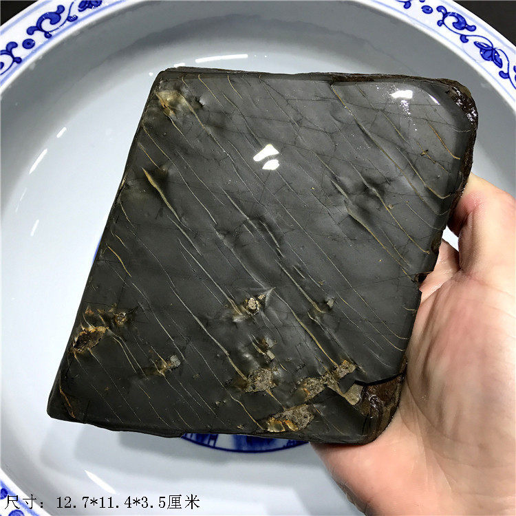 中国歙砚-老坑龙尾石-龟甲原石