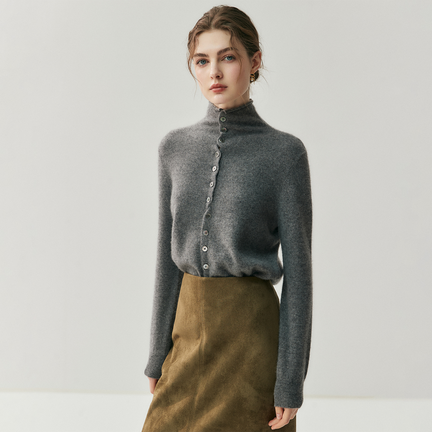 高领日常女士针织羊绒开衫长袖