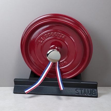 法国Staub珐宝珐琅铸铁锅炒锅铁锅配件锅盖架子展示支架搁架厨房