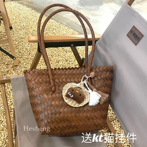 春夏沙滩度假编织包2024新款藤编手提包复古草编包休闲单肩水桶包