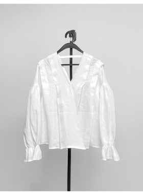 春夏新女装白色V领亚麻长袖衬衫女宽松休闲百搭上衣