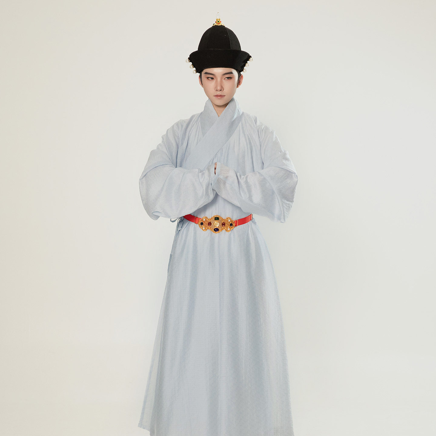 明制汉服天丝棉交领打褶长衫图片