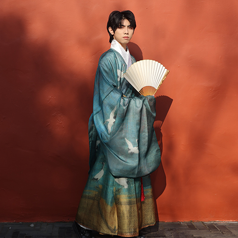 惜物国风瑞鹤图道袍明制交领汉服