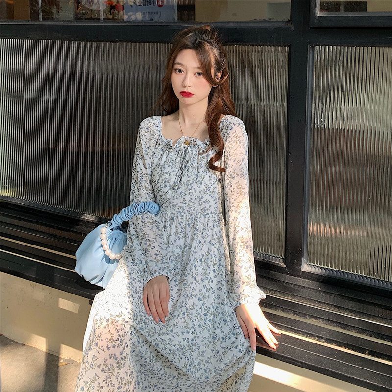 Real price summer new retro fresh floral loose slim medium length Chiffon Dress