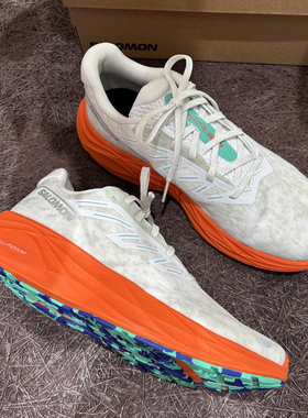 SALOMON AEROGLIDE2户外公路跑步鞋香草色四月新款春季专业路跑鞋