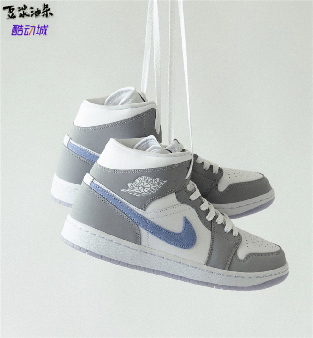 air jordan 1 mid小dior中帮复古篮球鞋白灰蓝bq6472-105