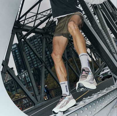 SALOMON萨洛蒙AERO GLIDE 3/4低帮黑色全黑透气公路跑步鞋