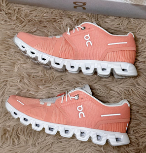 舒适运动减震轻便 低帮 休闲跑步鞋 火烈鸟红 On昂跑 女款 Cloud