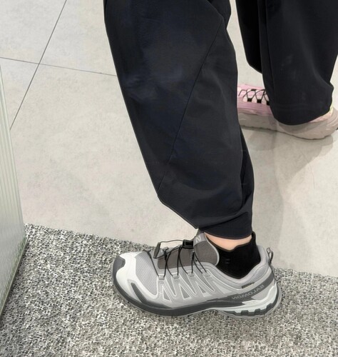 SALOMON萨洛蒙 XA Pro 3D V9舒适百搭防滑耐磨防水透气支撑徒步鞋