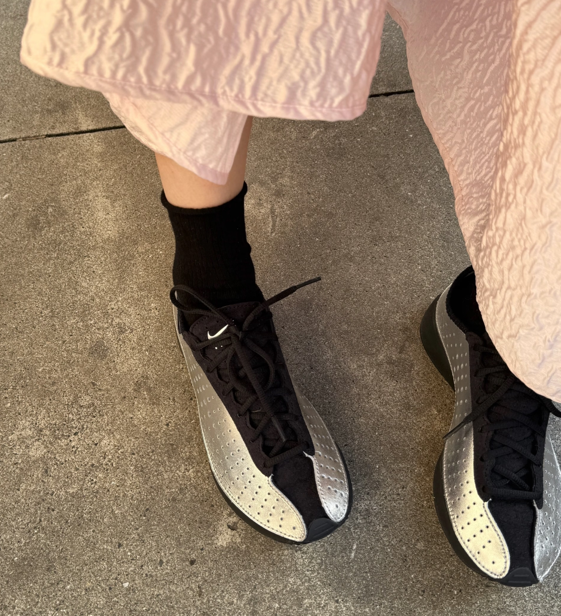 Nike Air Superfly 舒适百搭防滑耐磨 低帮 休闲跑步鞋 女款 银色