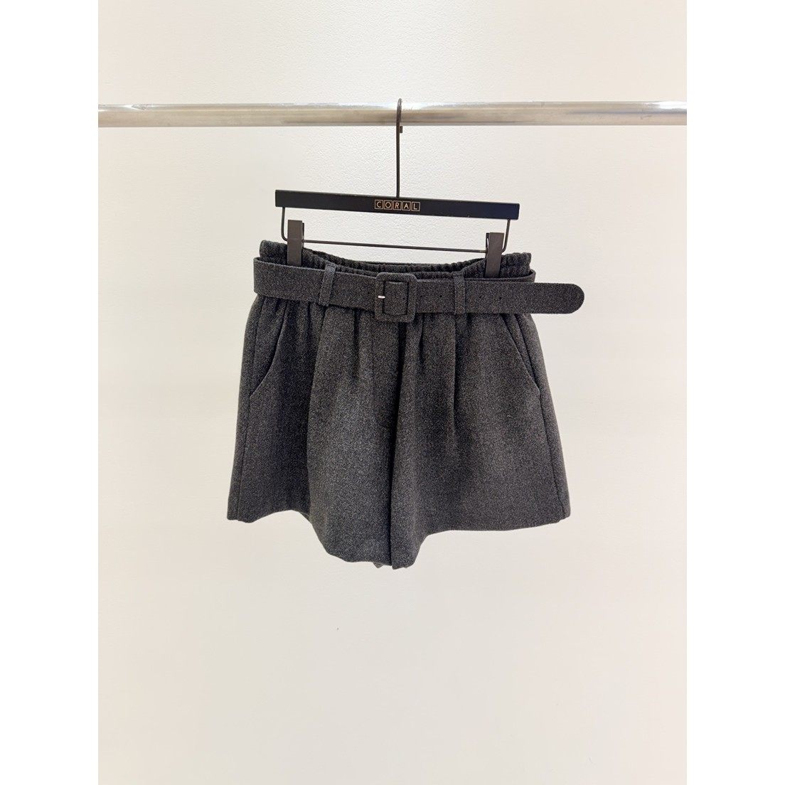 八1216韩国东大门运动短裤区4542444韩版炸街可爱原宿冬季风格