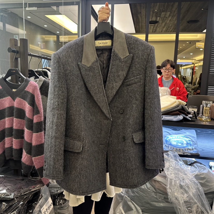 八1105韩国东大门运动瑜伽外套短款大衣区4476312纯色档口正品