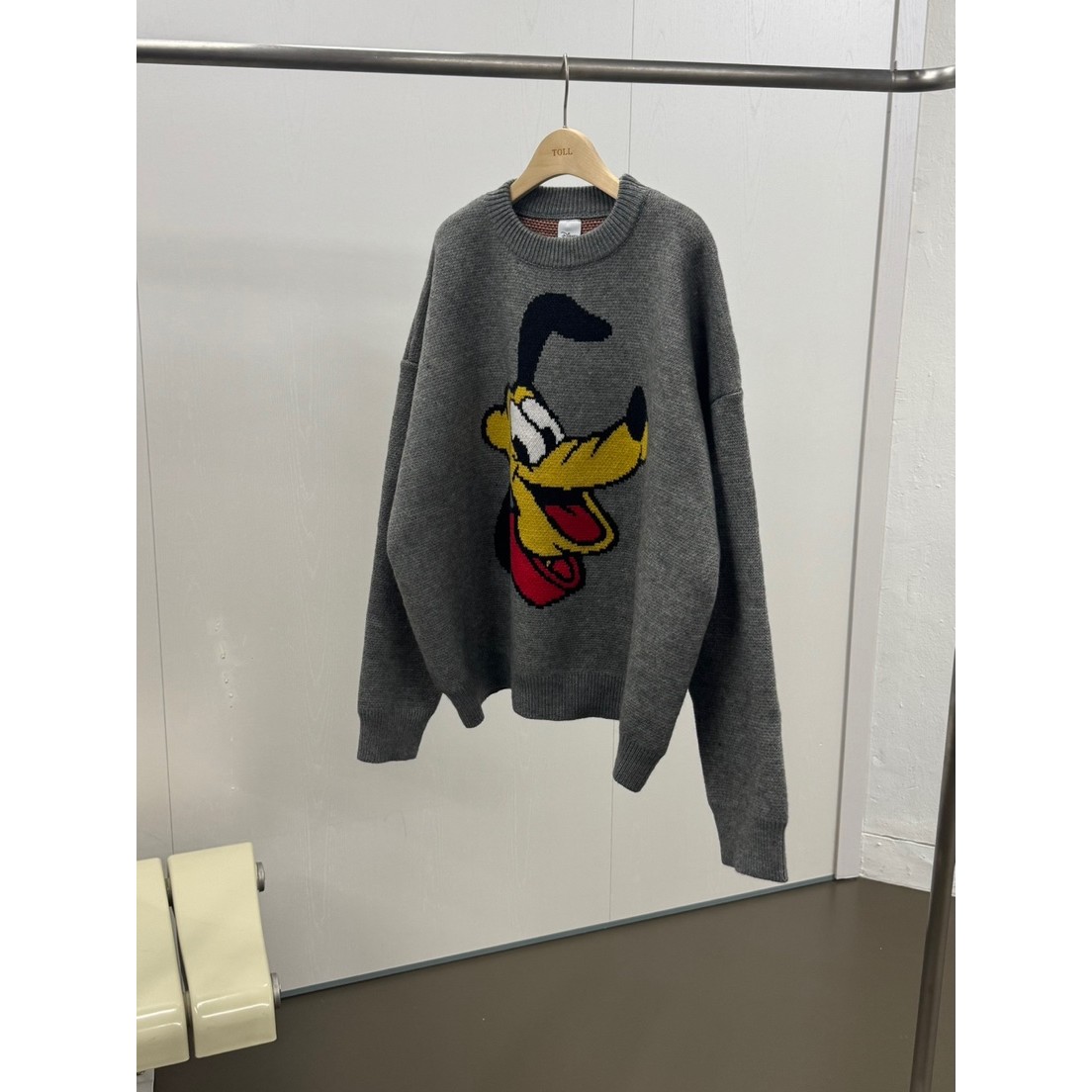 八1105韩国东大门运动户外针织衫区4478605人气英伦秋季知性通勤