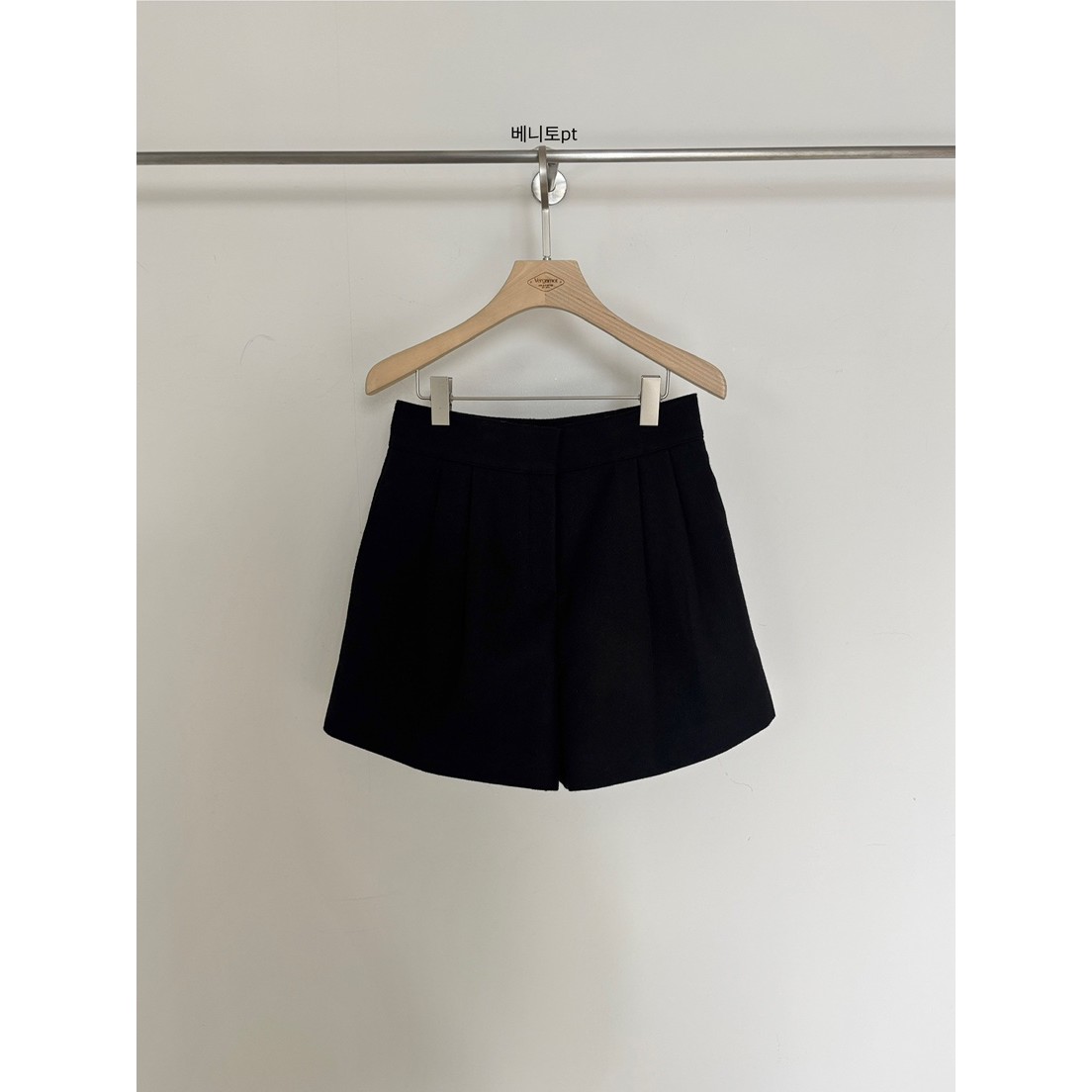 八1015韩国东大门运动短裤区4460024清新冬季风格正品时装休闲