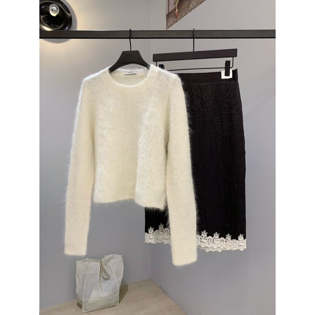 八1015韩国东大门运动户外针织衫区4460711瑞丽秋冬流行韩版独特