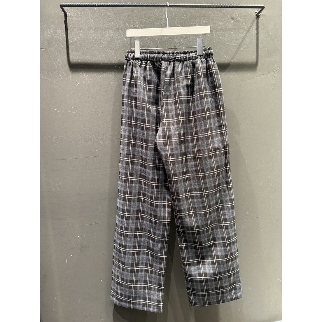 八1015韩国东大门运动牛仔裤区4459705人气个性秋季街头通勤魅力