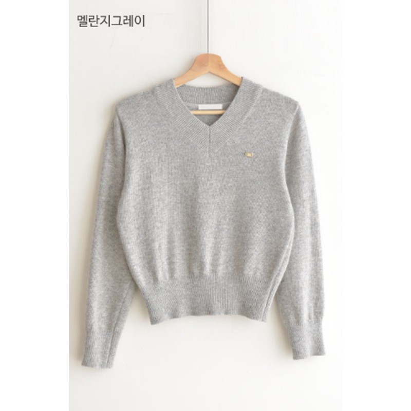 八1205韩国东大门运动户外针织衫区G-4522363冬季风格正品洋气