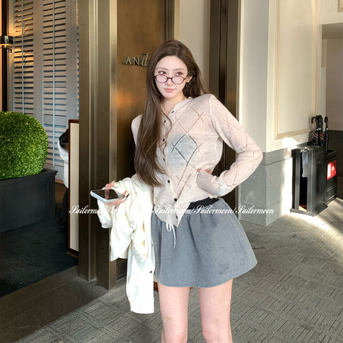 F PROJECT【高智女友】羊毛混纱镂空菱格编织基础针织开衫