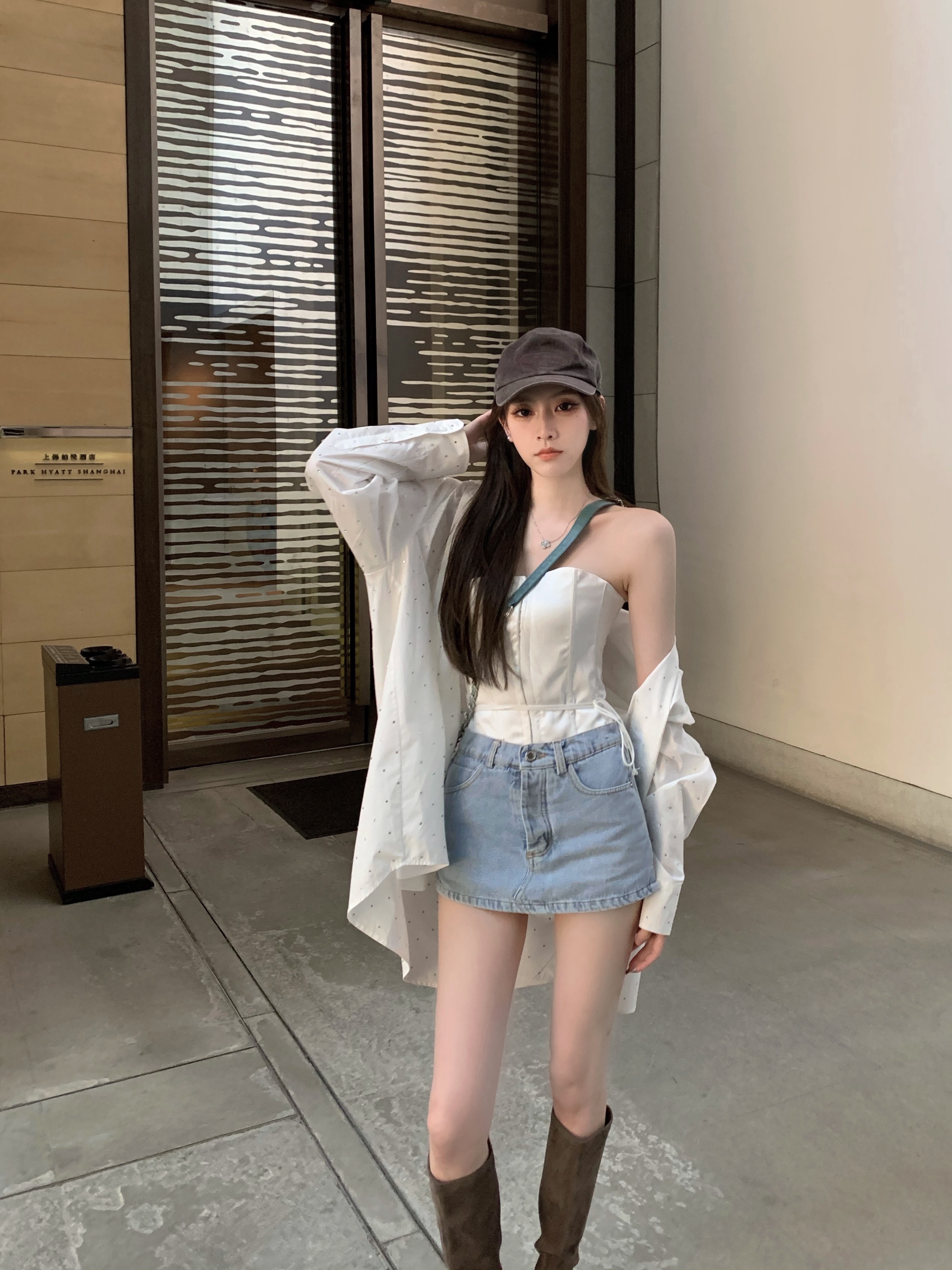 FPROJECT辣妹抹胸上衣缎面