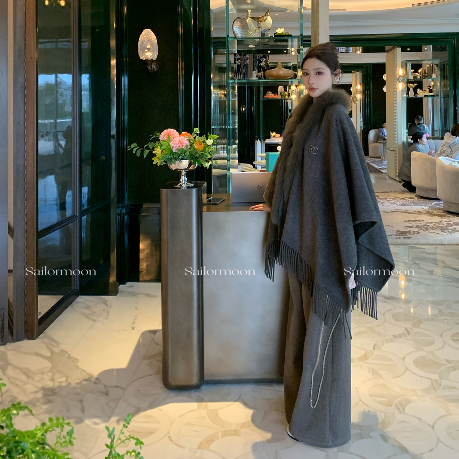 F PROJECT【伯爵千金】1oo澳洲羊毛流苏披肩狐狸毛领保暖斗篷