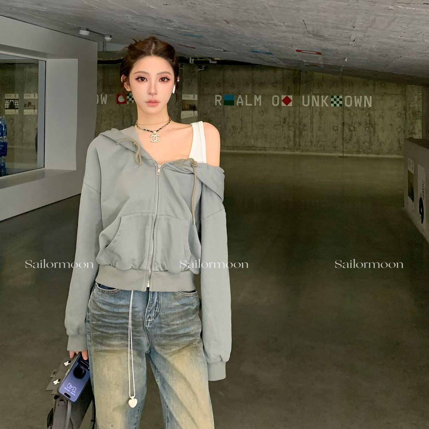 F PROJECT【把妹王】假两件露肩拉链连帽卫衣外套女秋季百搭上衣