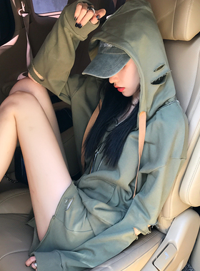 F PROJECT【春日舒适穿搭】性价比no.1休闲破坏运动卫衣+短裤套装