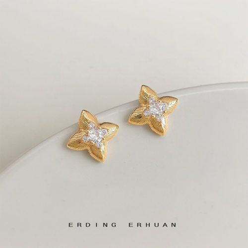 简约轻奢金色花朵锆石耳钉