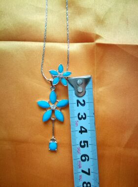 雅芳饰品复古耳环实物拍摄项链