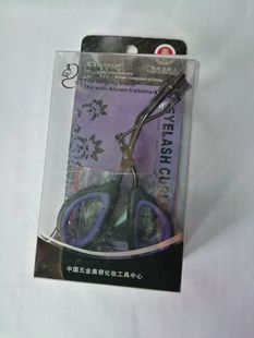芳龄睫毛夹  使你眼睛大而有神