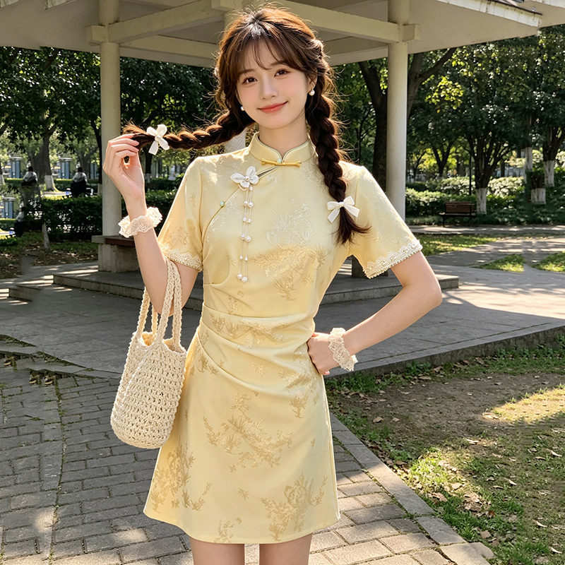 黄色国风新中式短款旗袍改良年轻款2026新款少女高级感小个子夏季图片