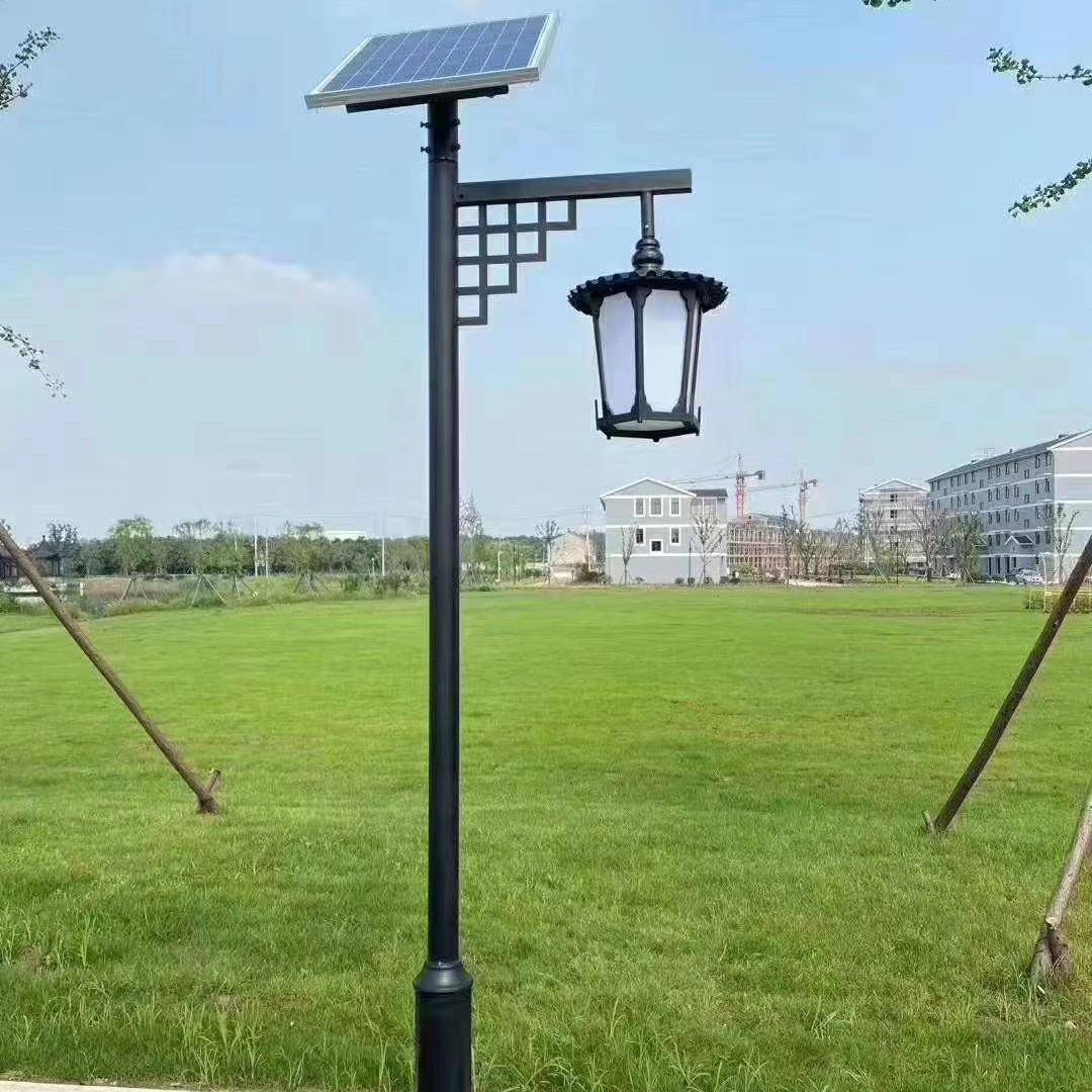 市电一体化路灯杆道路灯厂家生产6米7米8米民族风方管回纹道路灯