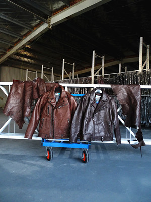 2万价位的奢皮代工出美斜拉