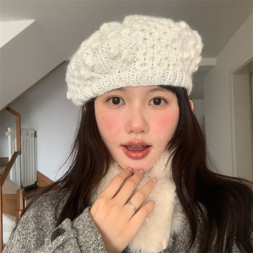 温柔白月光羊毛钩针白色贝雷帽女