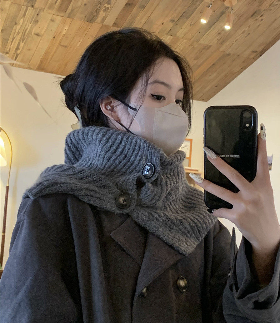 【韩剧女主角围脖】自戴高级感深灰色纽扣围巾女百搭保暖护颈脖套,服饰配件/皮带/帽子/围巾,围巾/丝巾/披肩,淘宝优惠券,粉丝福利购,淘宝优惠卷