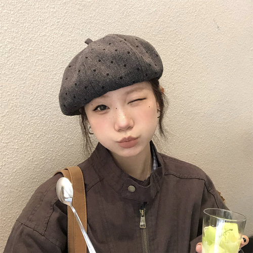 适合小头小脸的波点贝雷帽画家帽