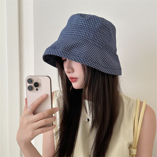 miu系风藏青格子渔夫帽前长后短