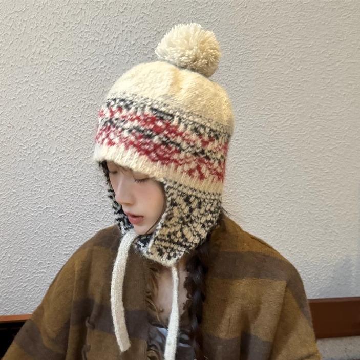 费尔岛风可爱毛球显脸小护耳帽子