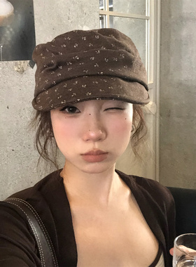 早秋好搭配褶皱碎花马术帽美拉德