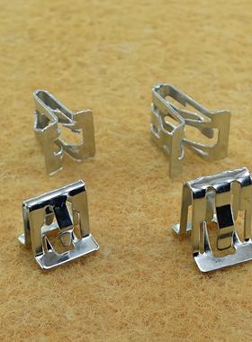 适用于长城M2/M4/C30/C50/V80/C20R导航面板中控台仪表台卡子卡扣