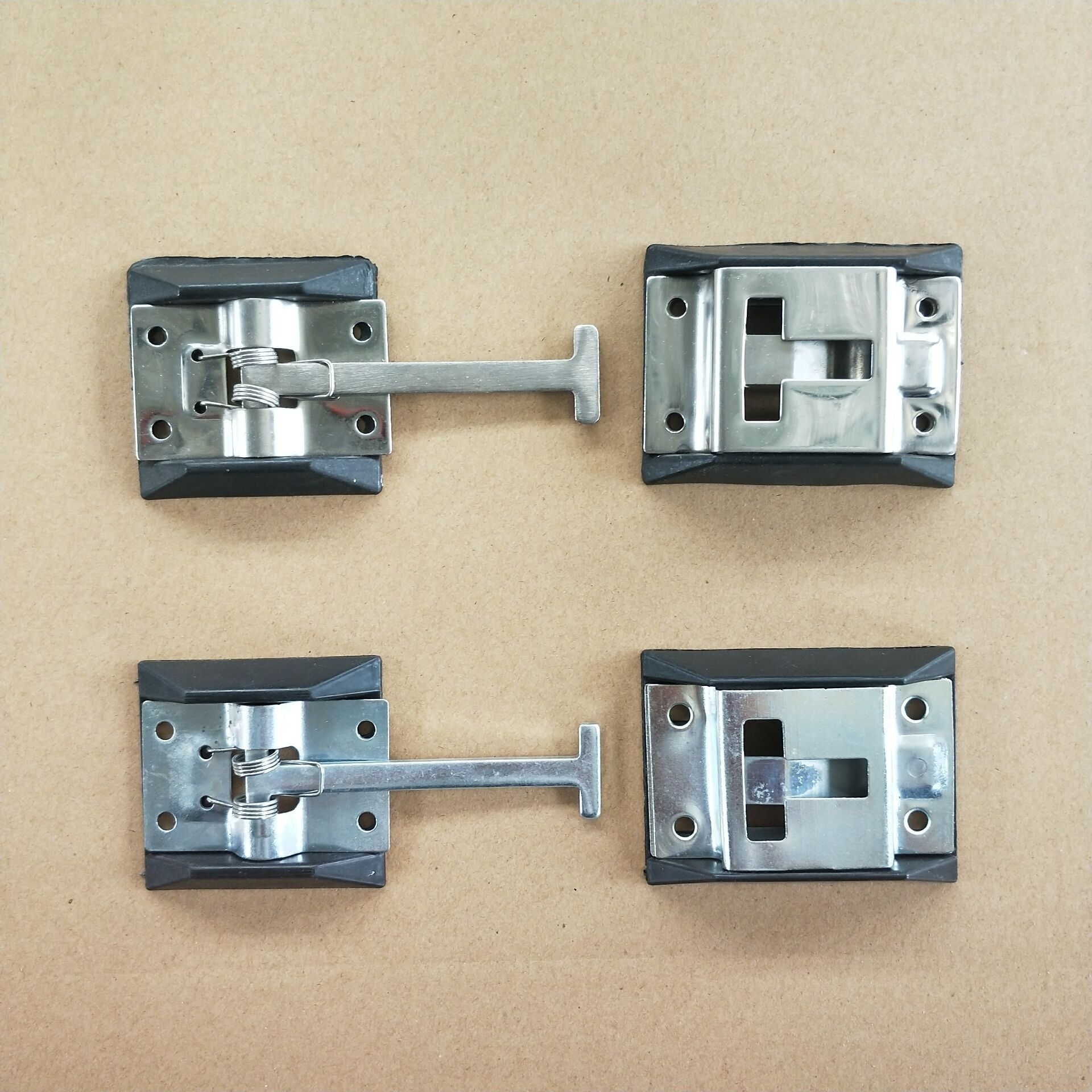 厢式货车门搭钩车厢挂钩车门风钩不锈钢风勾集装配件箱车尾门风勾