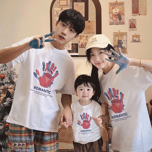 不一样的超火亲子装t恤一家三四口2026新款夏季短袖儿童装高级感