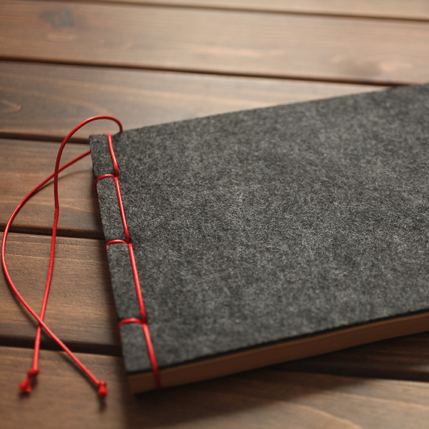 夜の黑。大号毛毡仿古线装本牛皮纸怀旧个性笔记本记事手账本礼物