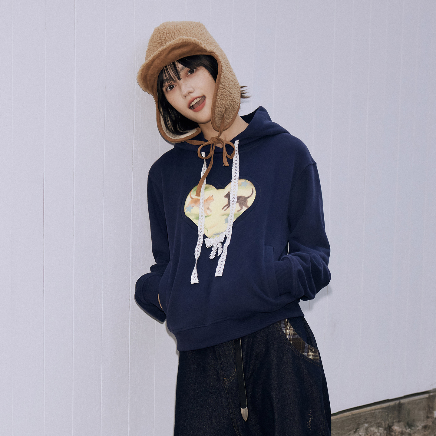 PSO Brand 女装镂空爱心蝴蝶结抓绒帽衫宽松连帽卫衣外套女款秋季