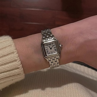 女士手表轻奢小众2025年新款 百搭气质女石英表 高颜值时尚 简约女款