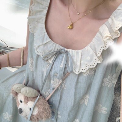 Emilyying春夏新款淡蓝色天丝重工刺绣花边领连衣裙