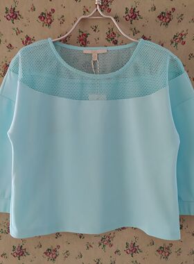 仅150码正品专柜简约圆领短款衬衫女网纱拼接针织上衣浅绿色07T33