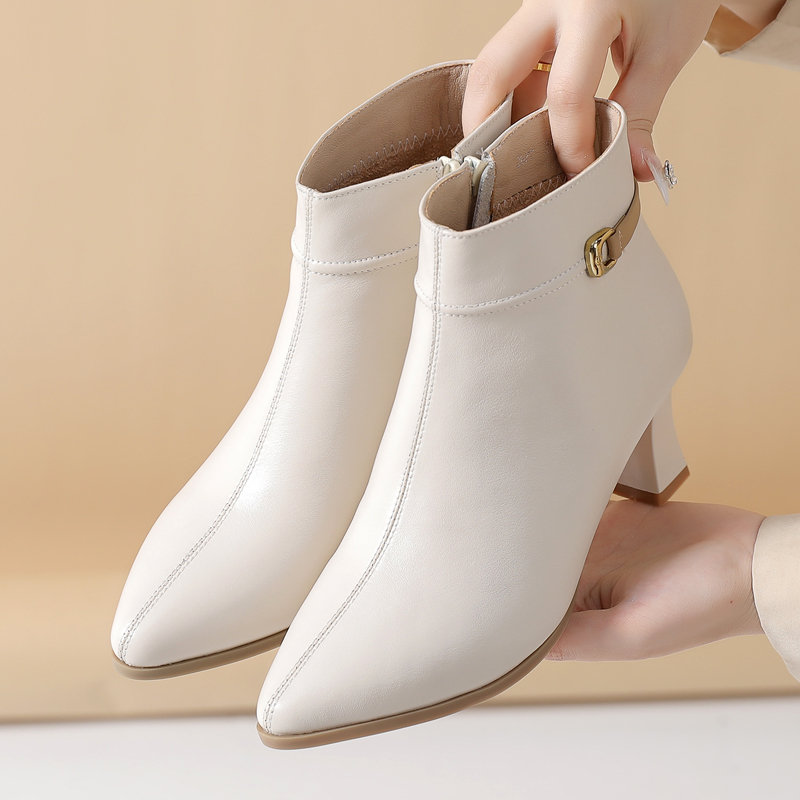 真皮高跟短靴百搭细跟软底女靴子