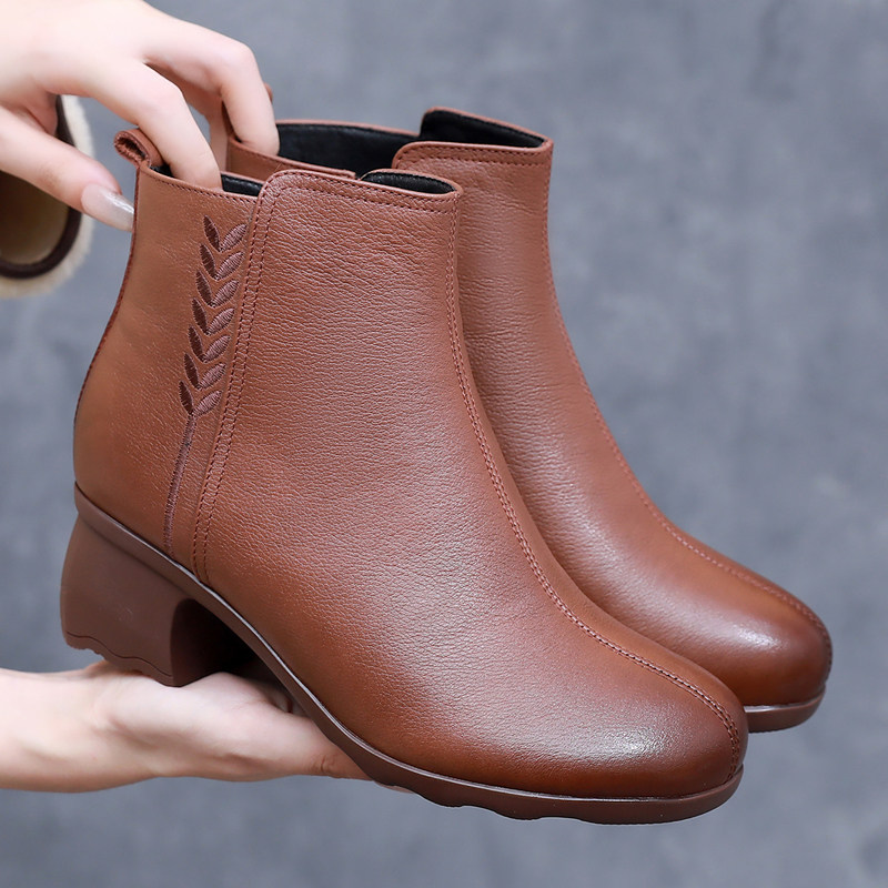 全牛皮粗跟短靴秋冬百搭软底妈妈鞋圆头棕色女靴中年真皮加绒棉鞋,女鞋,时装靴,淘宝优惠券,粉丝福利购,淘宝优惠卷